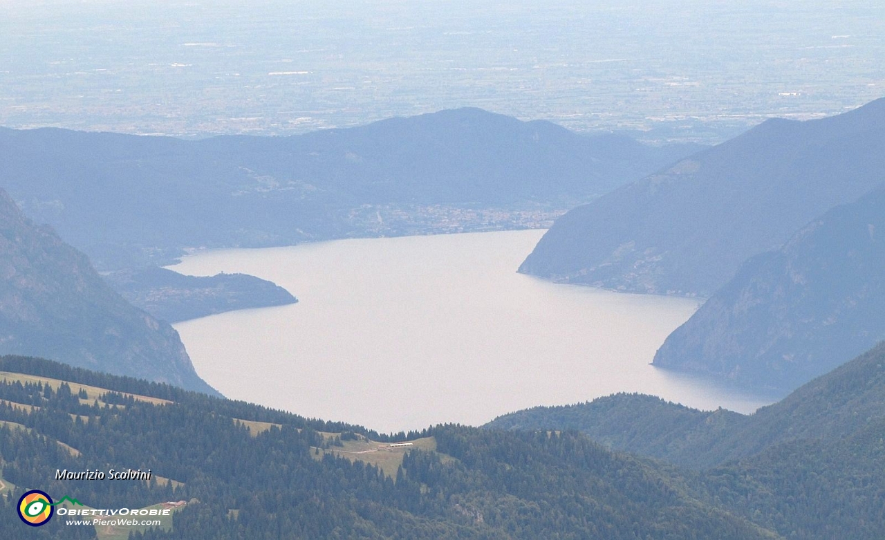 26 Zoom sul Lago d'Iseo....JPG